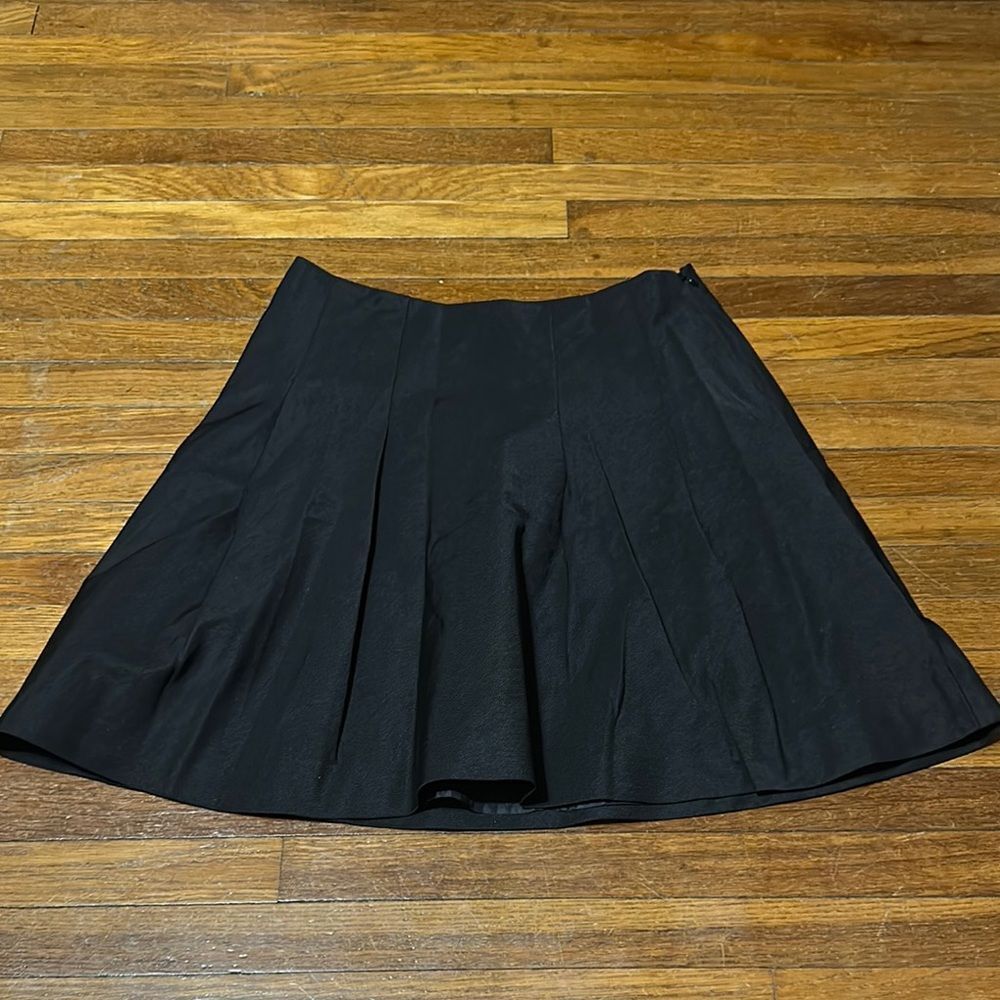 The Limited Women’s Elegant Black Skirt, Pleats, Lined, Sz Medium